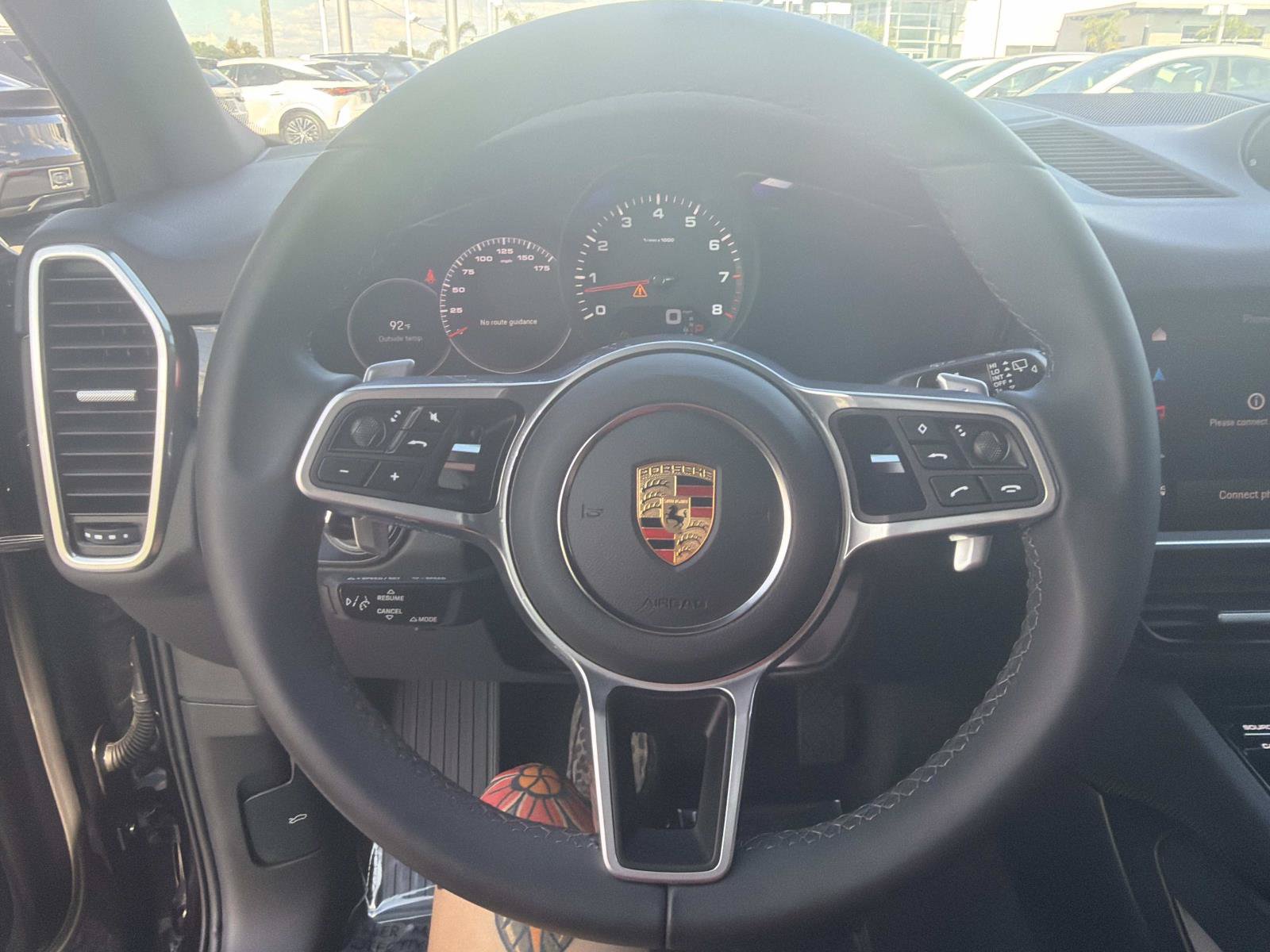 Used 2023 Porsche Cayenne Platinum Edition AWD/4WD image 26