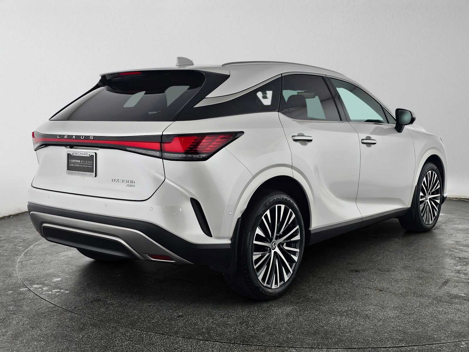 Certified 2026 Lexus RX 350 w/ Convenience Package AWD/4WD image 3