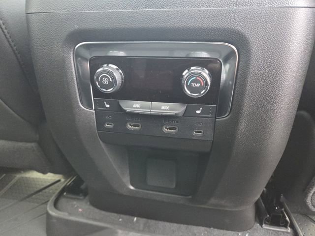 New 2026 Chevrolet Suburban High Country AWD/4WD image 19