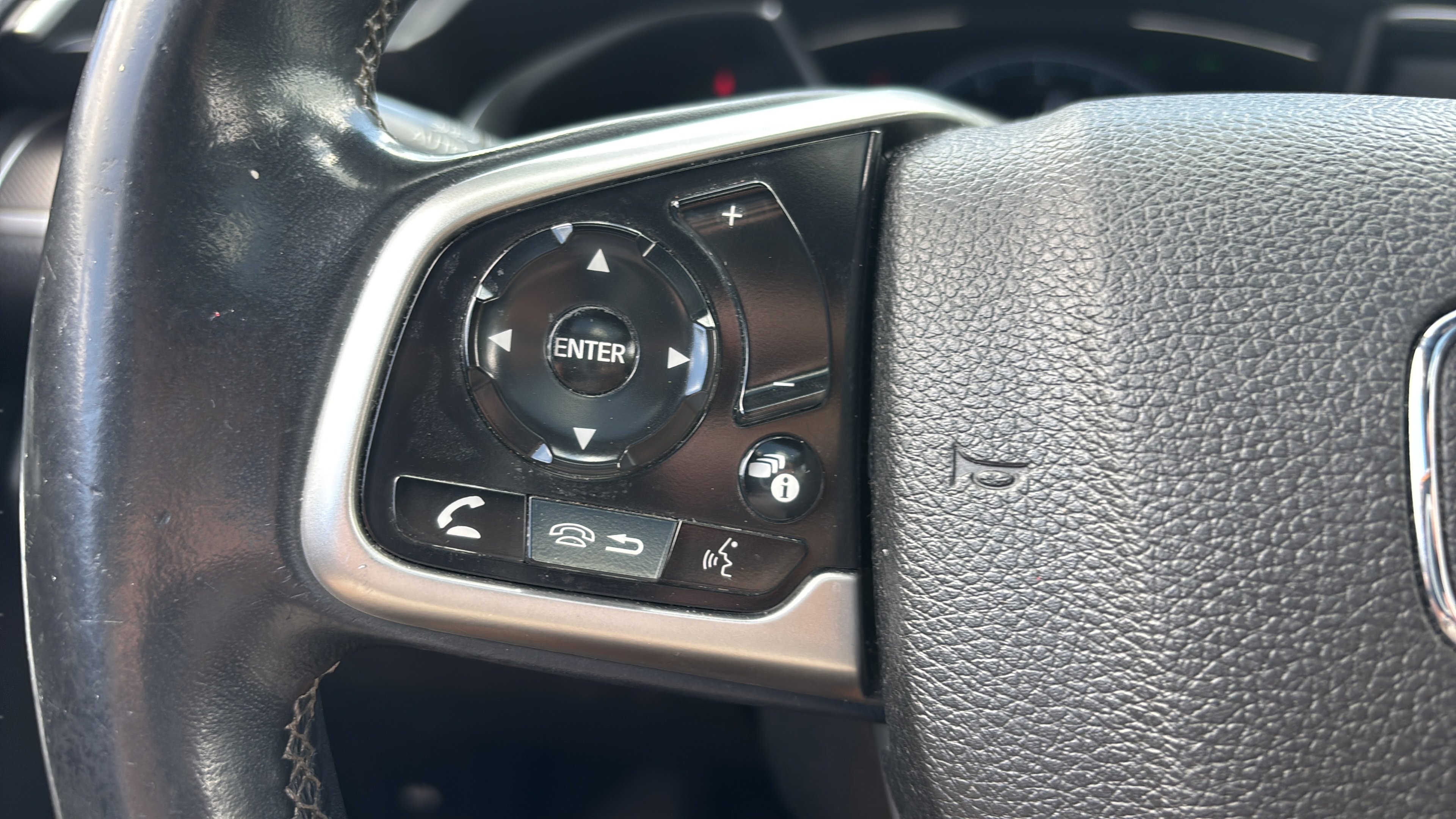 Certified 2019 Honda Civic EX image 24
