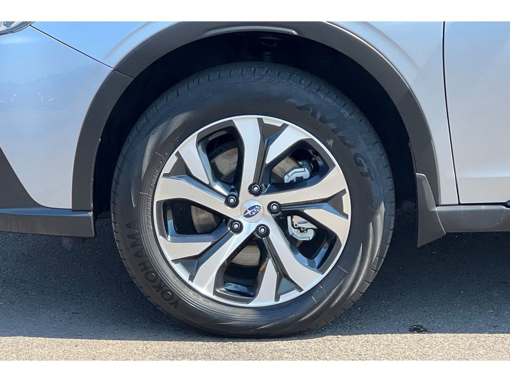 Used 2022 Subaru Outback Limited image 29