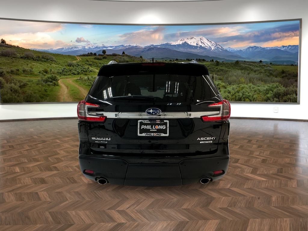 Used 2023 Subaru Ascent Limited AWD/4WD image 4