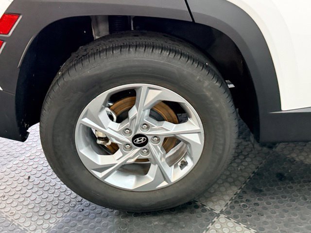 Certified 2024 Hyundai Tucson SE AWD/4WD image 16
