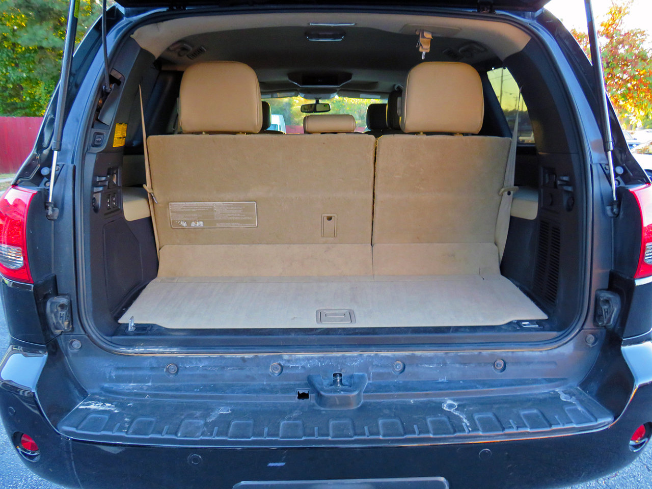 Used 2013 Toyota Sequoia Platinum image 42