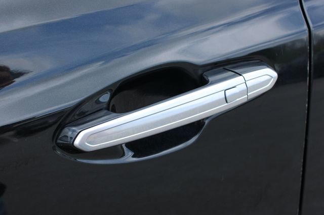 Used 2019 Cadillac XT5 AWD image 9