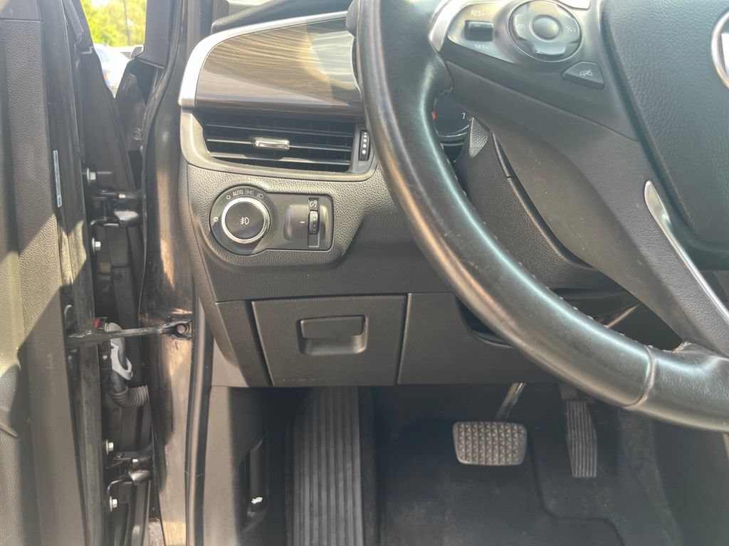 Used 2020 Buick Envision Preferred FWD image 23