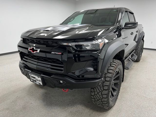 Used 2024 Chevrolet Colorado ZR2 w/ ZR2 Bison Edition image 4