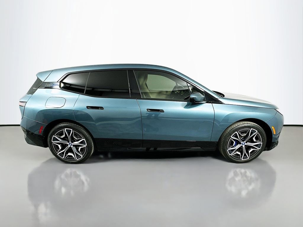 Certified 2024 BMW iX xDrive50 w/ Sport Package AWD/4WD image 4
