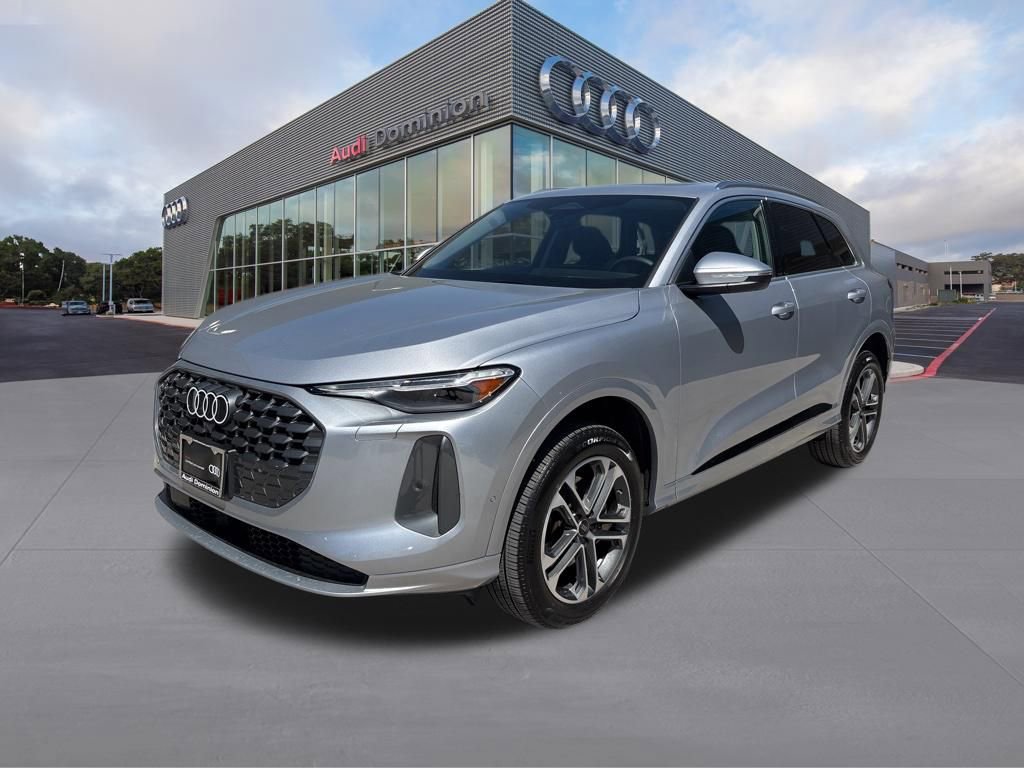 Certified 2025 Audi Q5 Premium Plus w/ Premium Plus image 1