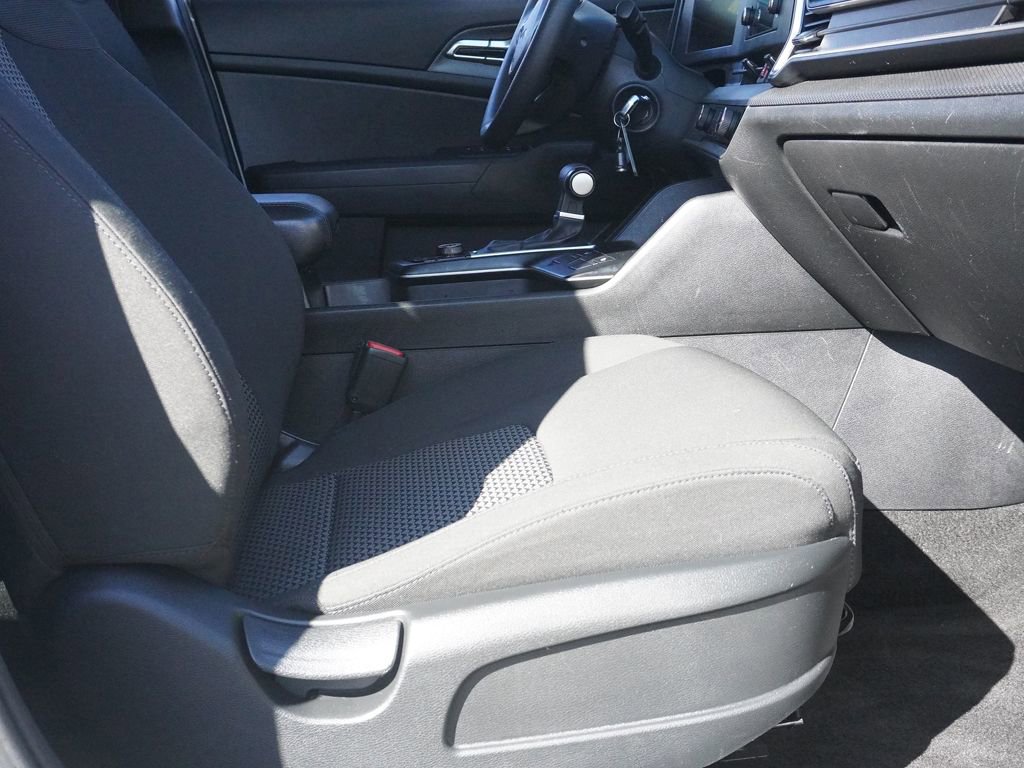 Used 2023 Kia Sportage LX image 23