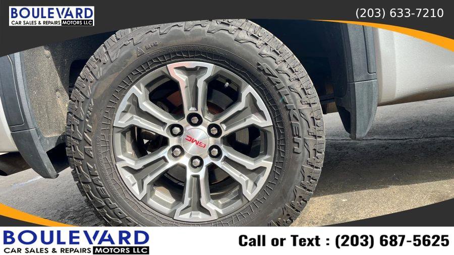 Used 2020 GMC Sierra 1500 SLE w/ SLE Value Package AWD/4WD image 35