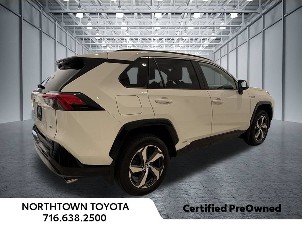 Used 2023 Toyota RAV4 SE w/ Weather & Moonroof Package AWD/4WD image 43