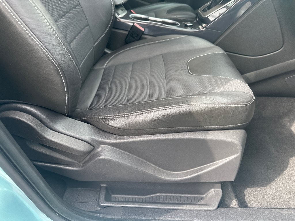 Used 2013 Ford Escape Titanium AWD/4WD image 11