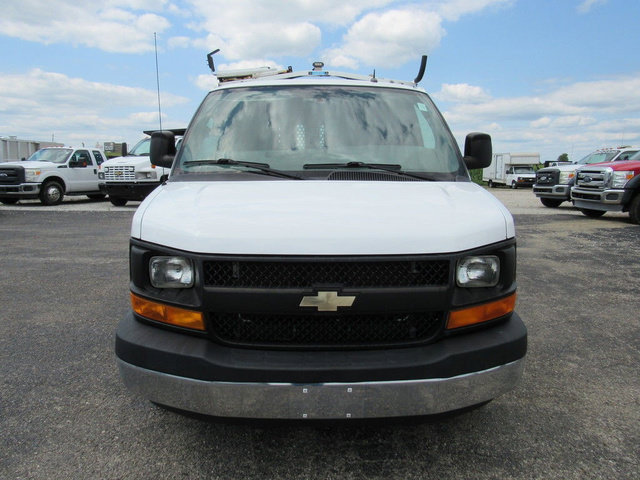 Used 2015 Chevrolet Express 2500 RWD image 8