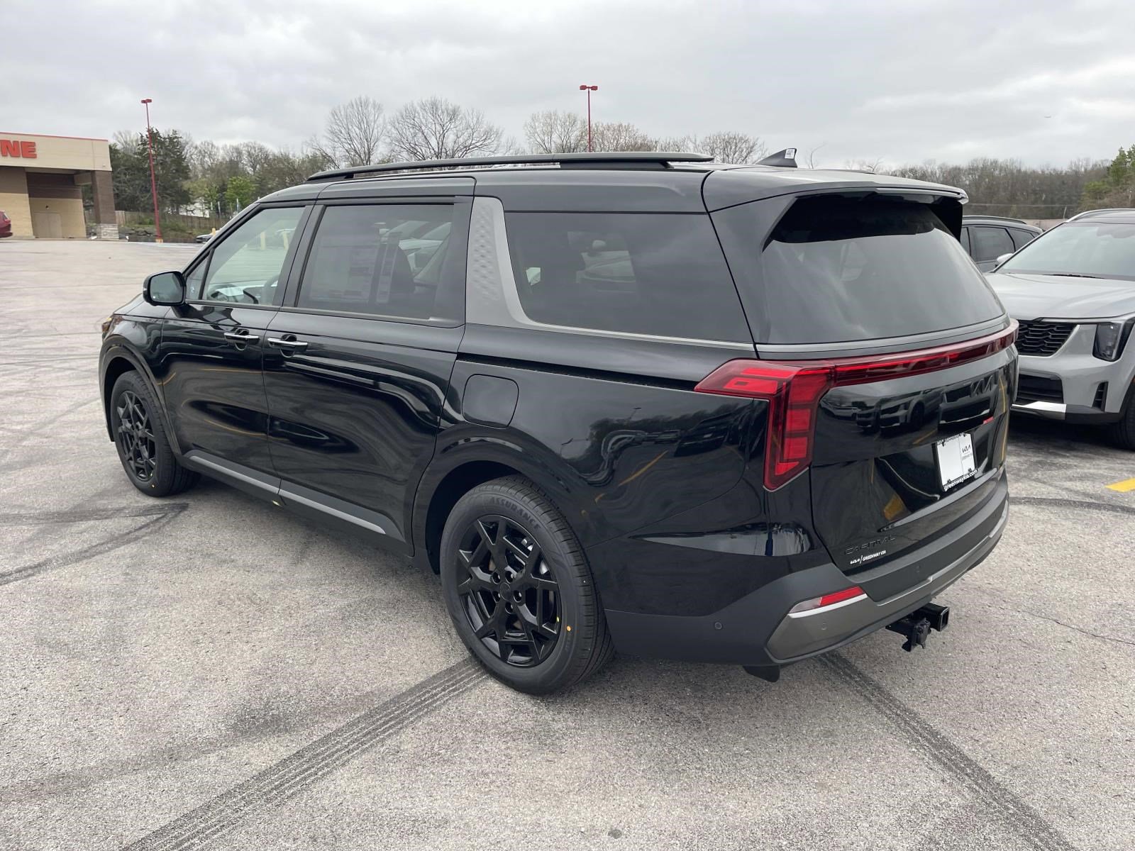 New 2026 Kia Carnival SX image 5