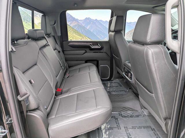 Used 2024 Chevrolet Silverado 3500 LTZ w/ LTZ Plus Package AWD/4WD image 24