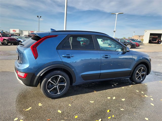 New 2026 Kia Niro EX w/ EX Premium Package image 2