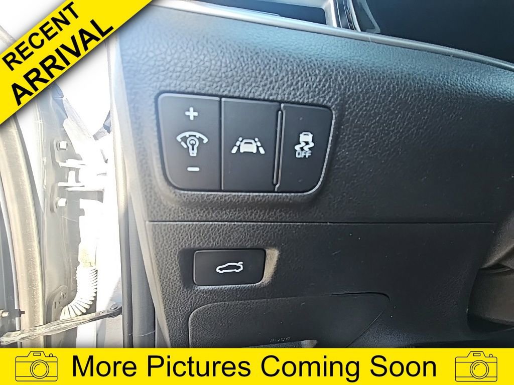 Used 2021 Kia K5 LX image 8