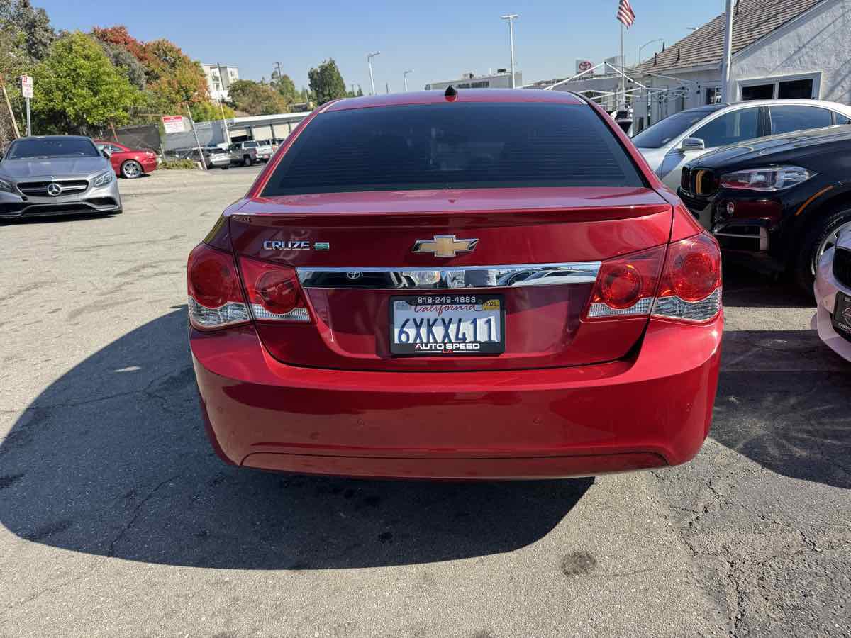 Used 2012 Chevrolet Cruze Eco image 4