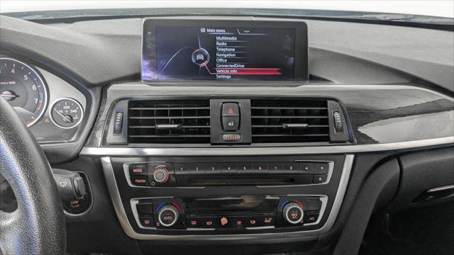 Used 2015 BMW 328i Sedan w/ Premium Package image 28