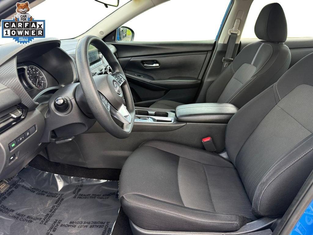 Certified 2024 Nissan Sentra SV FWD image 9