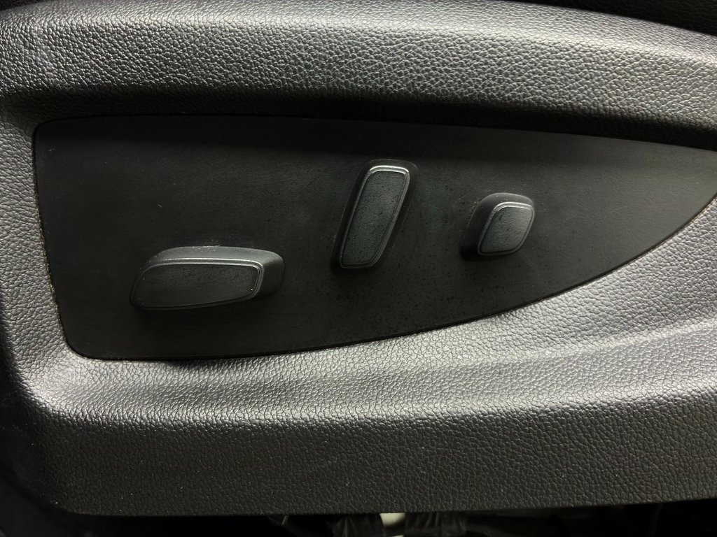 Used 2018 Chevrolet Silverado 1500 LTZ Z71 w/ LTZ Plus Package image 53