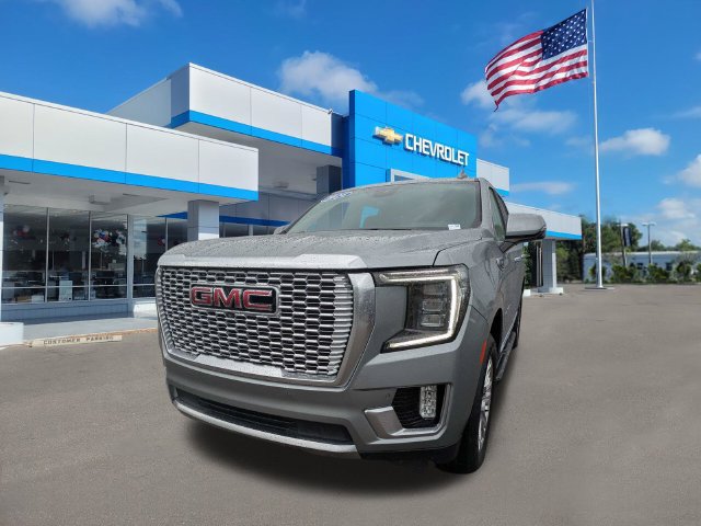 Used 2024 GMC Yukon Denali RWD image 8
