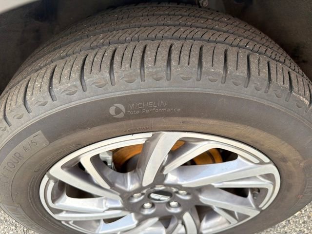 Certified 2023 Lincoln Corsair AWD image 32