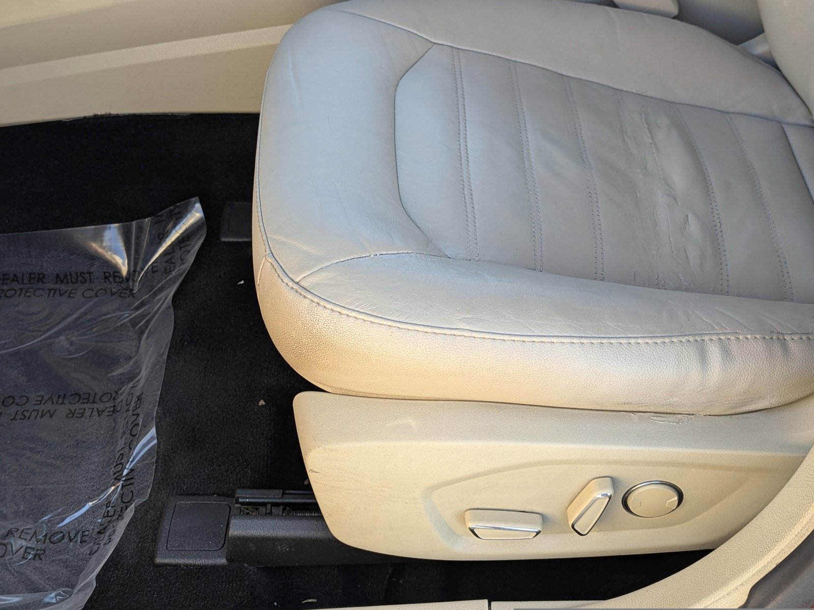 Used 2014 Ford Fusion SE w/ Equipment Group 202A image 18