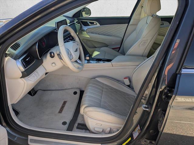 Used 2019 Genesis G70 3.3T Design RWD image 15