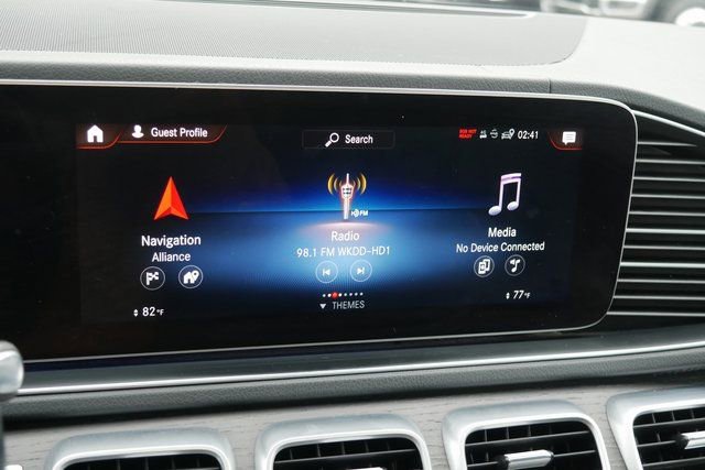 Used 2020 Mercedes-Benz GLS 450 4MATIC image 21