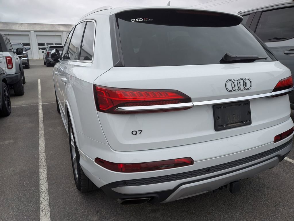 Used 2025 Audi Q7 3.0T Premium Plus w/ Premium Plus Package AWD/4WD image 7