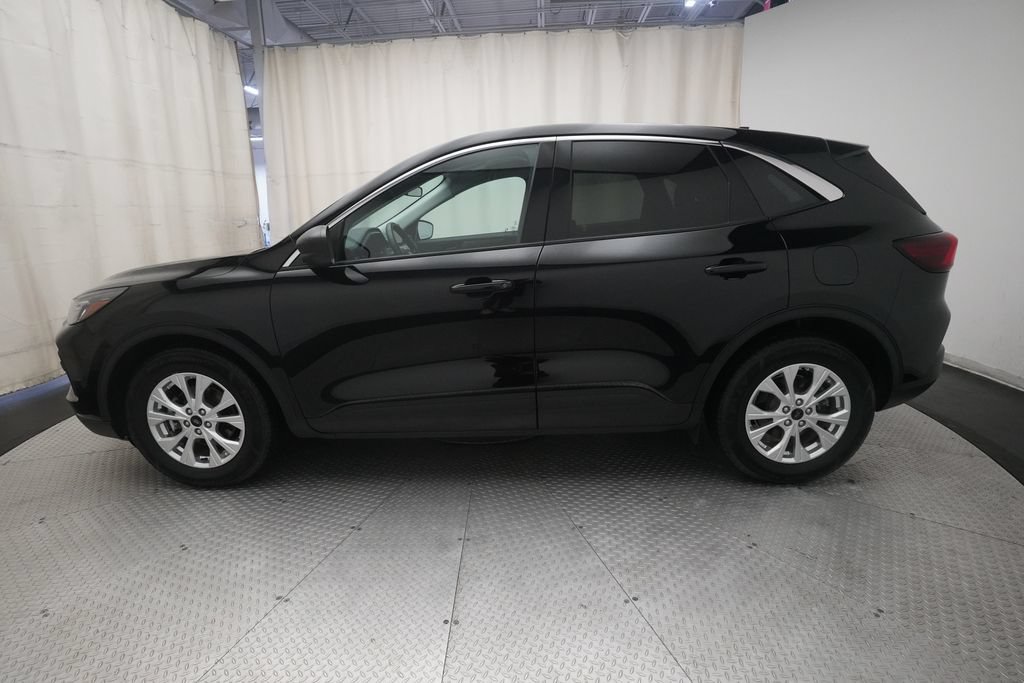 Used 2023 Ford Escape Active FWD image 24