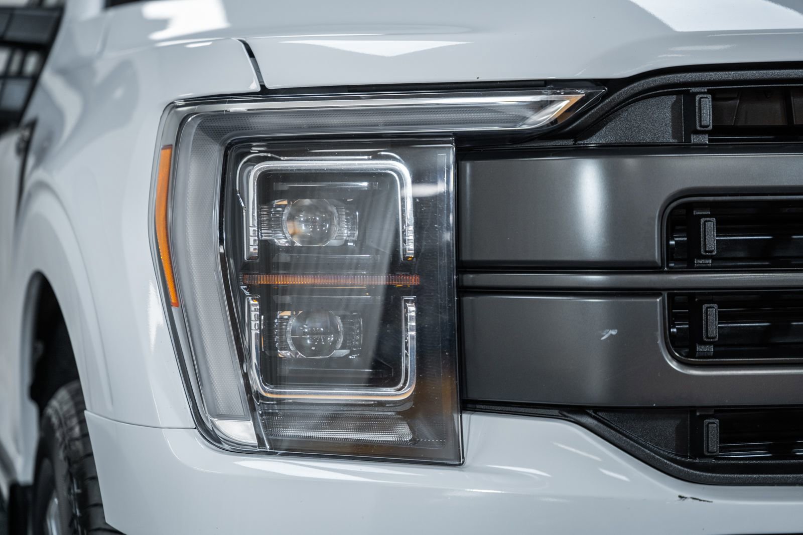 Certified 2023 Ford F150 Lariat w/ Equipment Group 502A High image 15