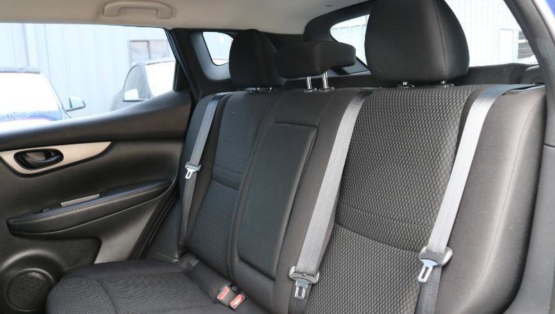 Used 2018 Nissan Rogue Sport S w/ S Appearance Package image 14