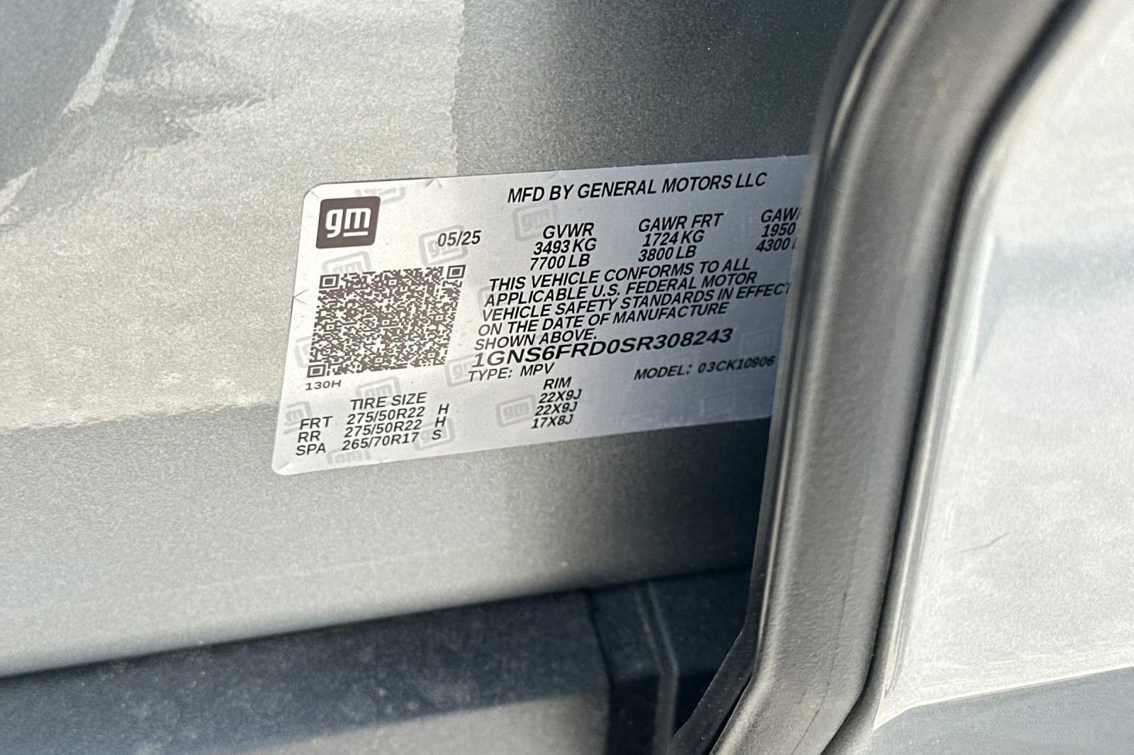 New 2025 Chevrolet Suburban Premier AWD/4WD image 36