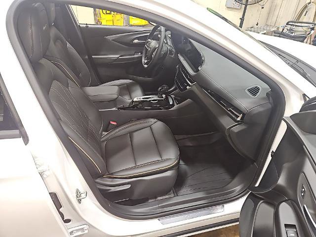 New 2026 Buick Envista Avenir image 28