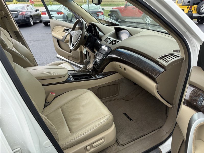 Used 2010 Acura MDX w/ Technology Package AWD/4WD image 10
