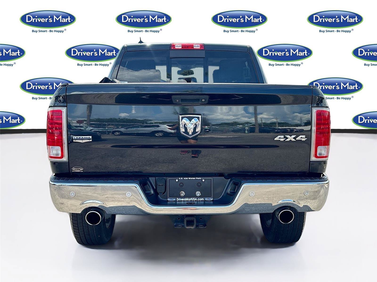 Used 2015 RAM 1500 Laramie w/ Convenience Group AWD/4WD image 6