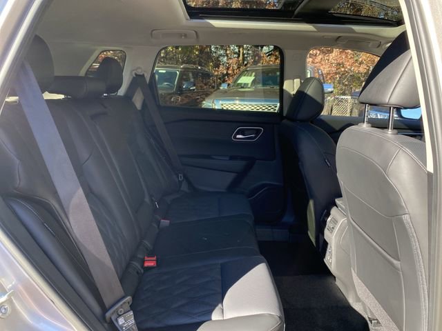 New 2026 Nissan Rogue Platinum image 34