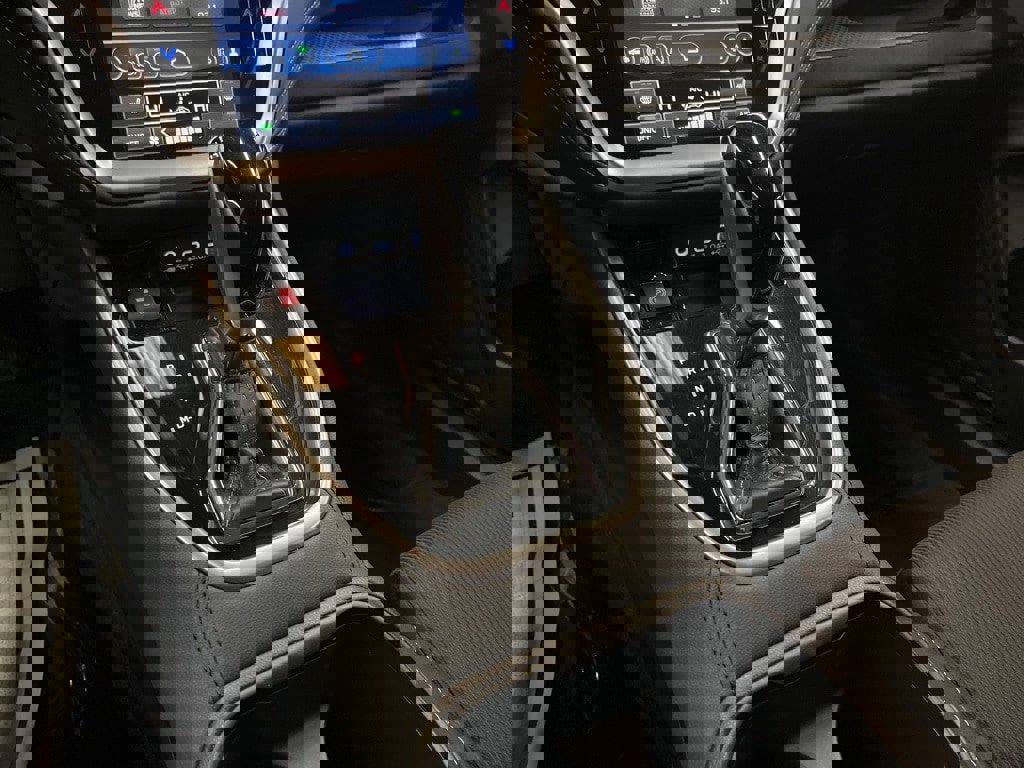 Certified 2025 Subaru Legacy Premium image 24