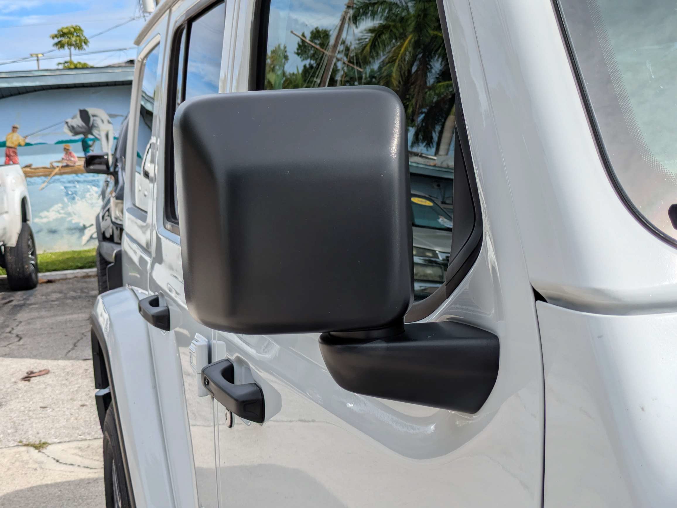 Used 2026 Jeep Wrangler Unlimited Sahara AWD/4WD image 15