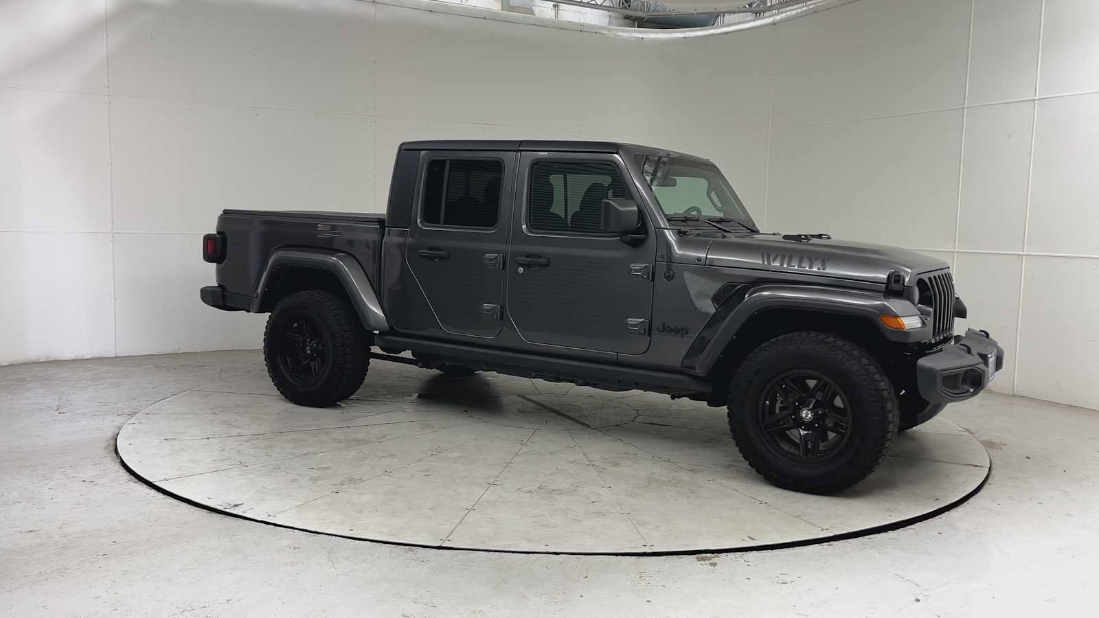 Used 2022 Jeep Gladiator Sport AWD/4WD image 8