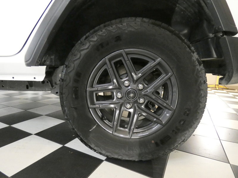 Used 2024 Jeep Wrangler Unlimited Sport image 6