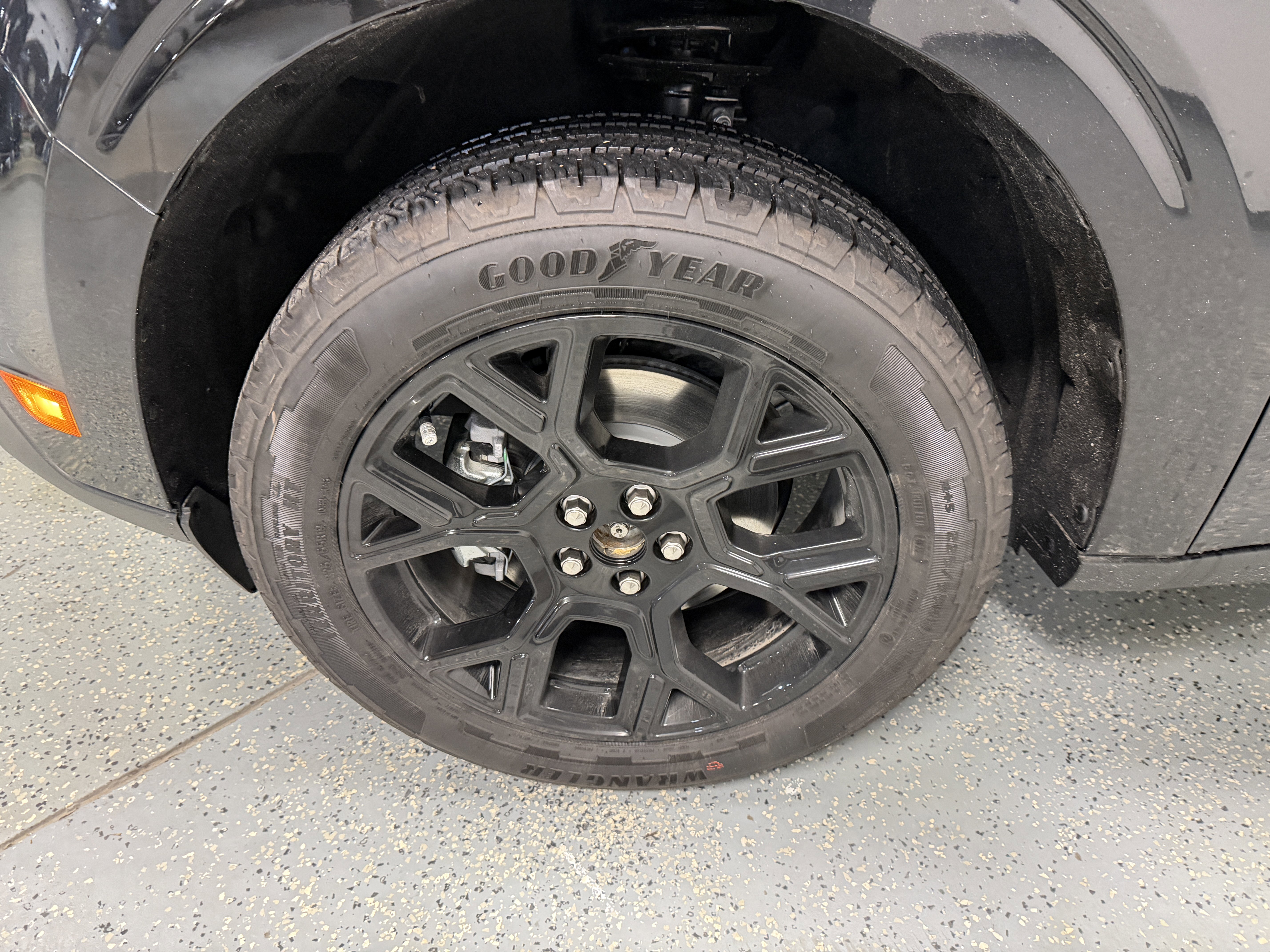 New 2026 Ford Maverick Lariat w/ Black Appearance Package image 28