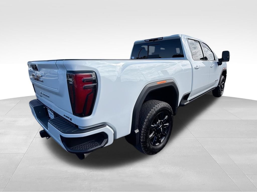Used 2024 GMC Sierra 2500 AT4 w/ AT4 Preferred Package AWD/4WD image 8