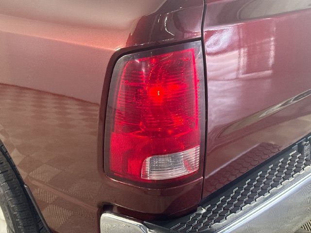 Used 2019 RAM 1500 ST AWD/4WD image 33
