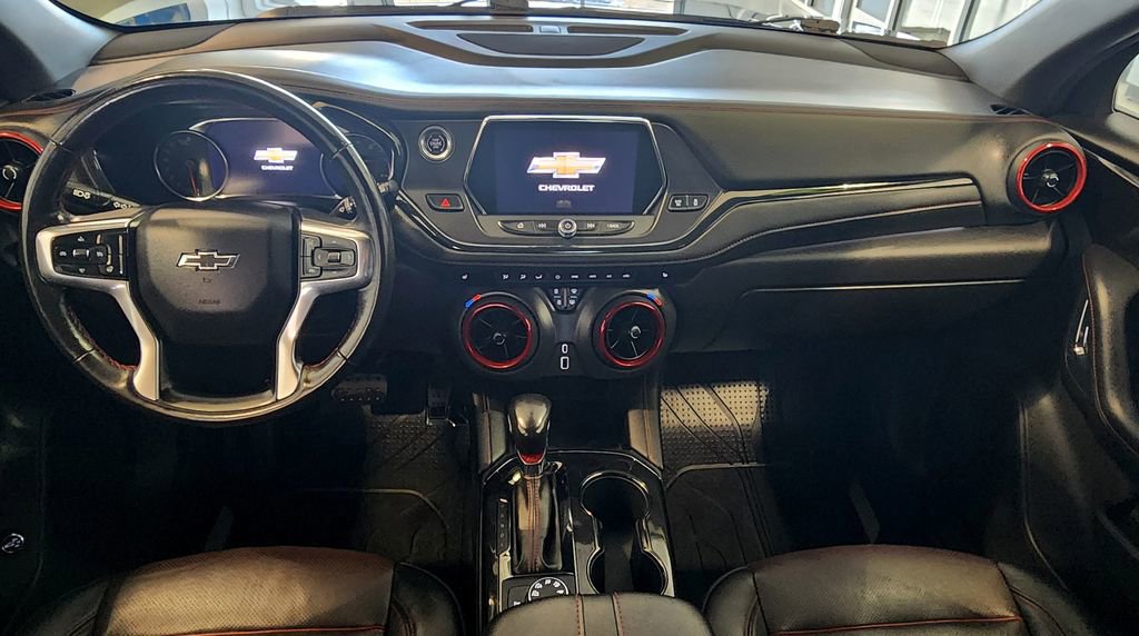 Used 2019 Chevrolet Blazer RS w/ Sun and Wheels Package AWD/4WD image 17