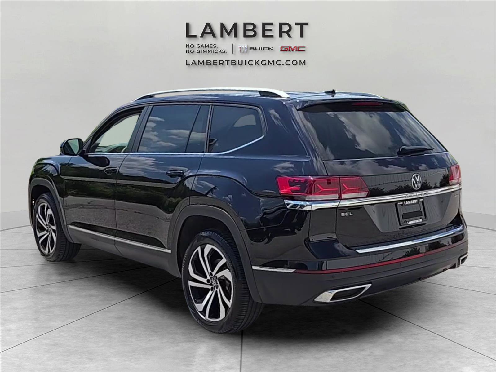 Used 2023 Volkswagen Atlas SEL AWD/4WD image 3