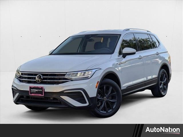 Used 2024 Volkswagen Tiguan SE